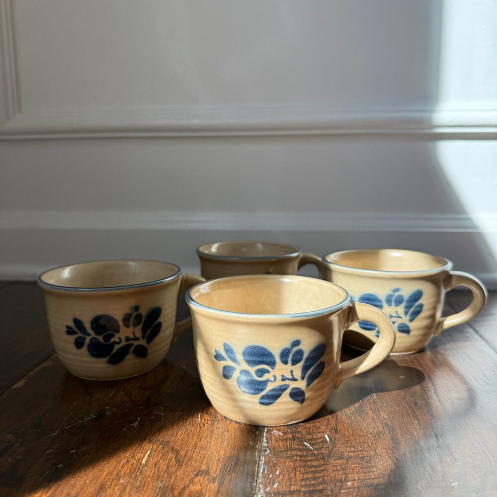 Pfaltzgraff Folk Art Coffee Mugs Set of 4 Tan Blue Floral Stoneware Vintage